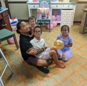 Meet your Posher, Carlo